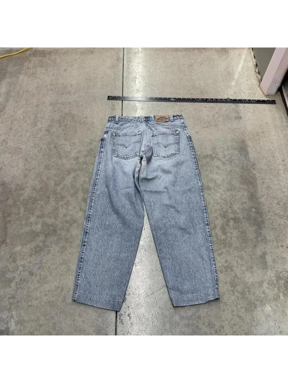 vintage levis silver tab made in usa relaxed baggy fit faded blue jeans